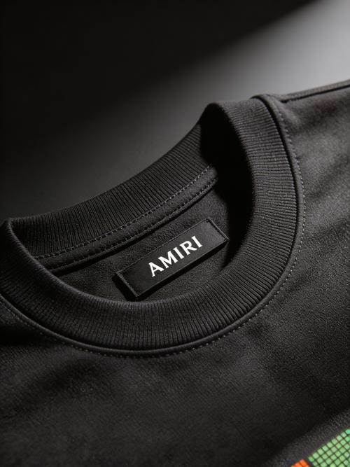 Amiri Pixel Black